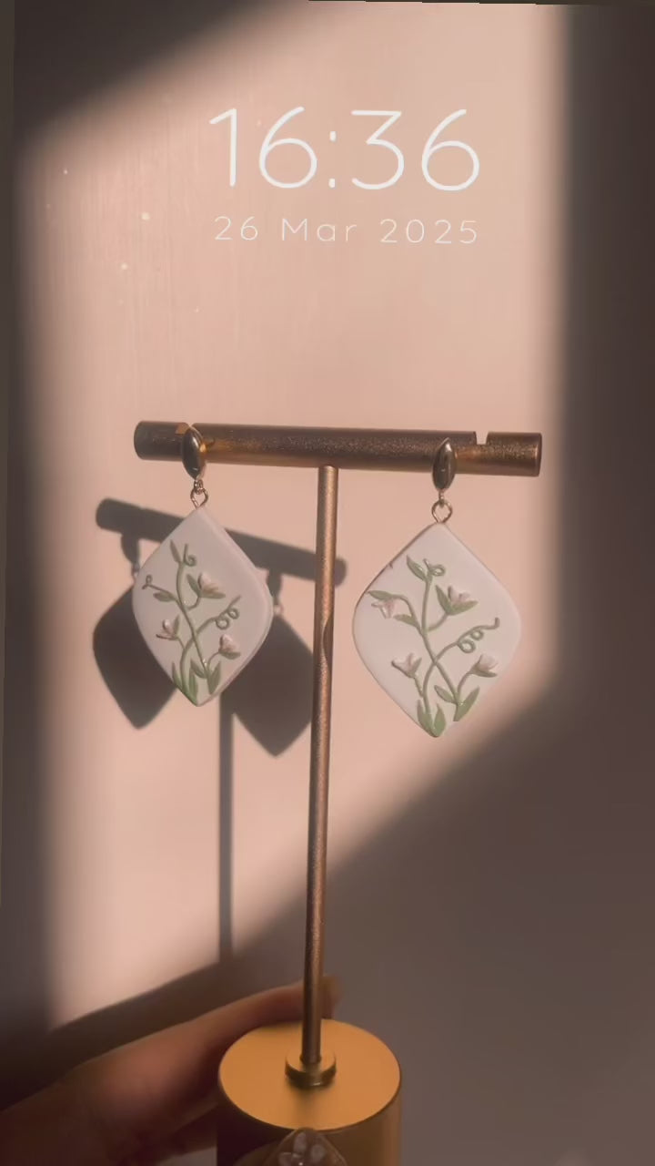 Sweet Bean Flower Earrings